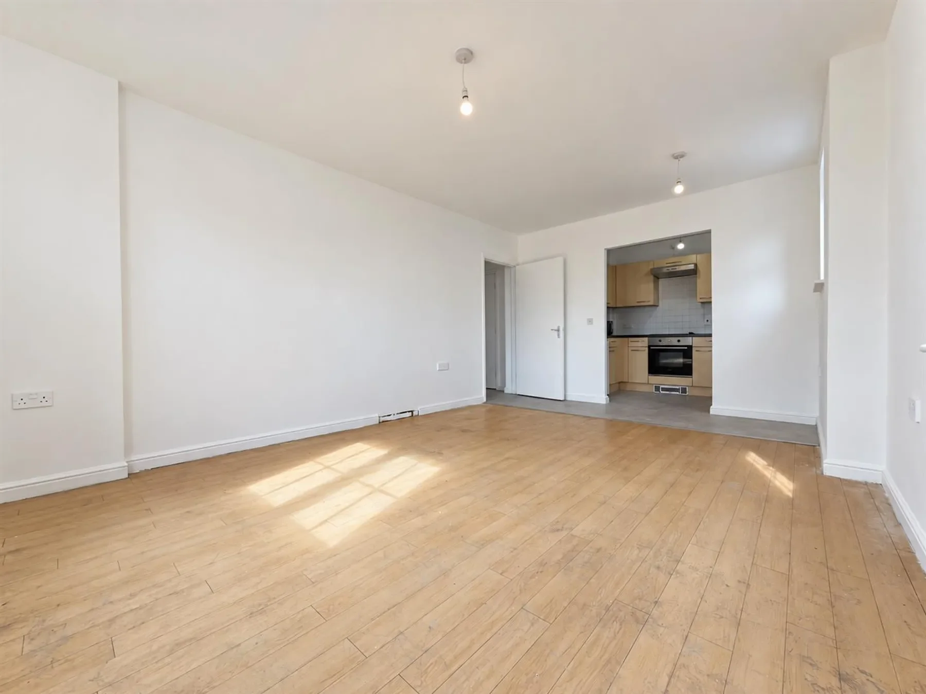 Flat Harmer Mews in Maidenhead
