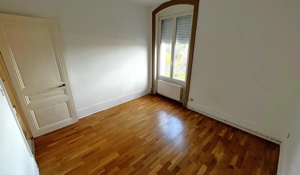 Flat Rue des Carrières in Saint-Chamond