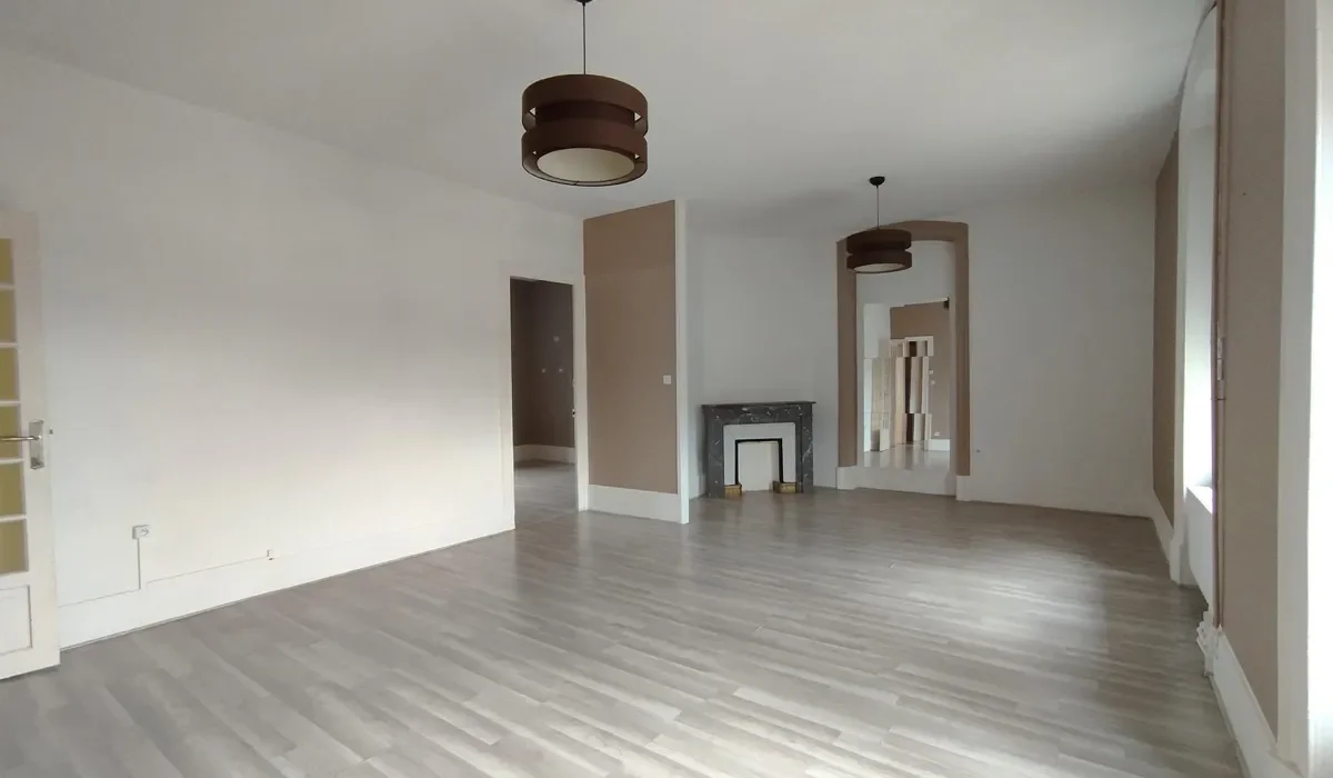 Flat Rue des Carrières in Saint-Chamond
