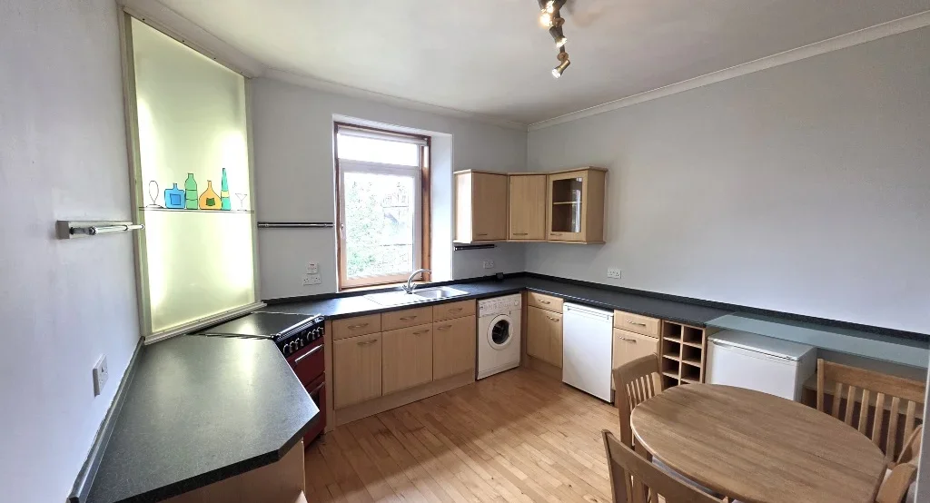 Flat Wallfield Place in Aberdeen City