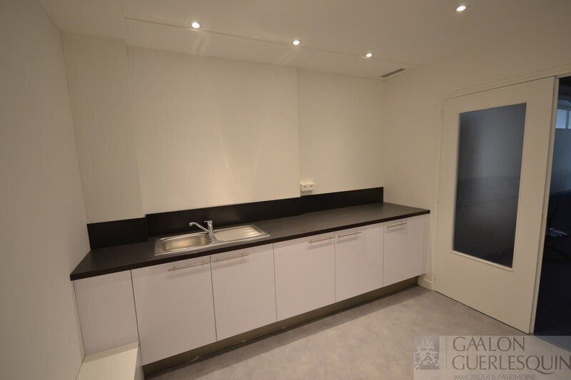 Flat Rue Gaston Turpin in Nantes