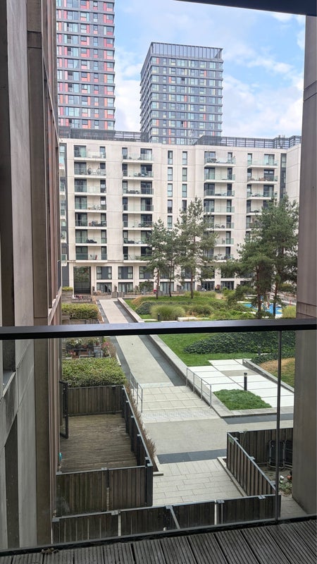Room Glade Walk in Greater London