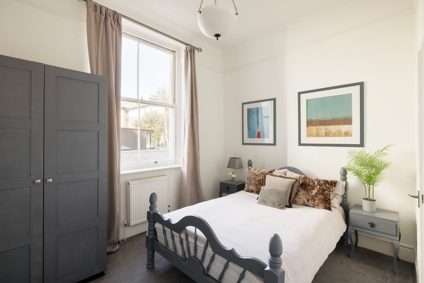 Flat Aldridge Road Villas in City of Westminster