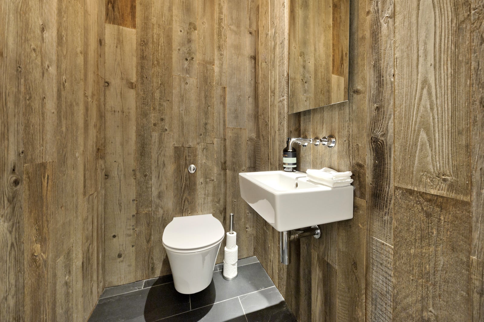 Flat Great Titchfield Street in City of Westminster