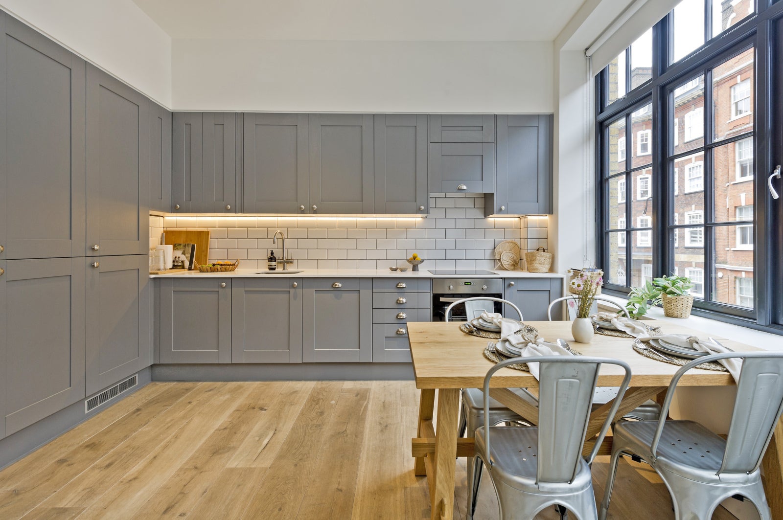 Flat Great Titchfield Street in City of Westminster