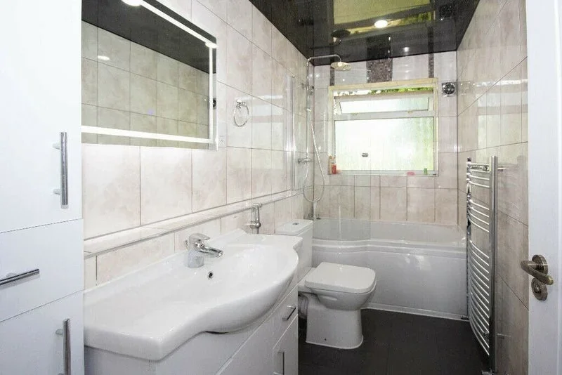 Room Stamford Close in Greater London