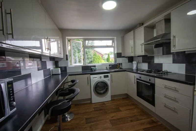 Room Stamford Close in Greater London