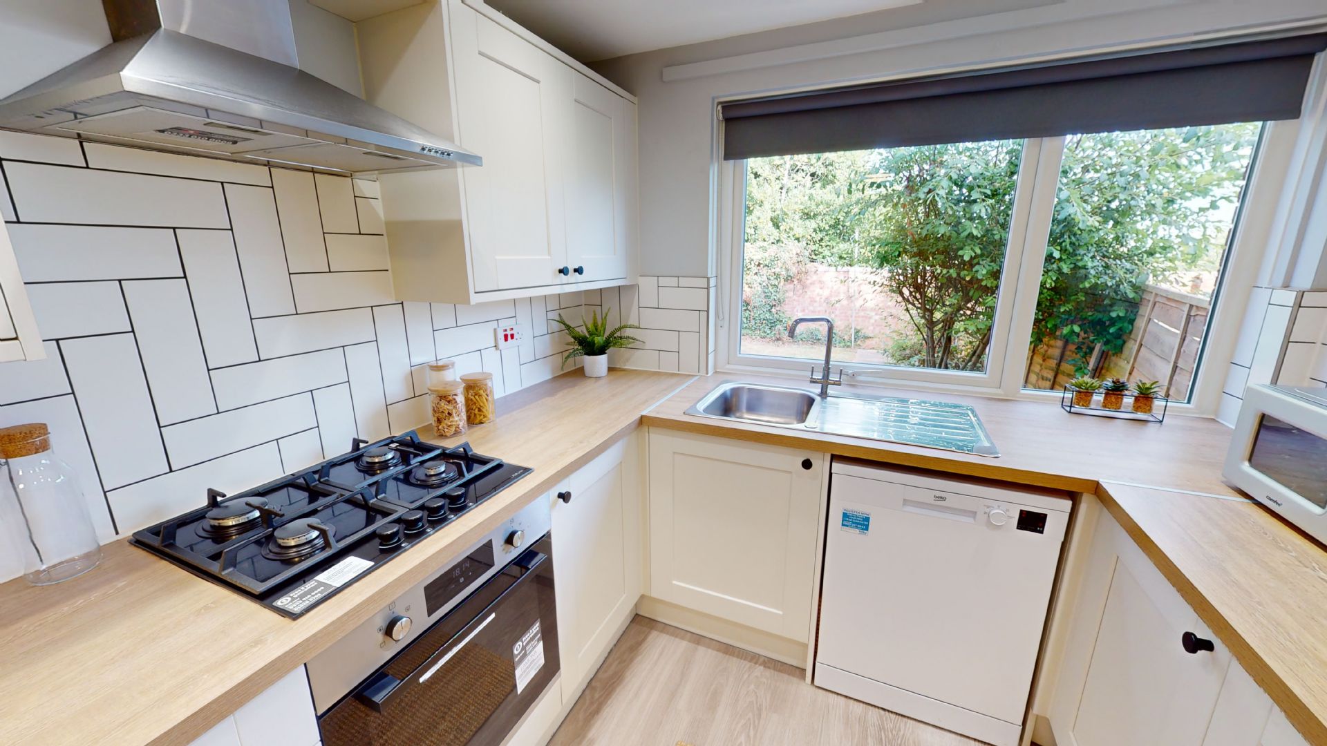 Flat Lebanon Close in Exeter