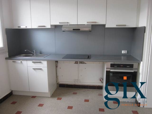 Flat Rue Menon in Grenoble