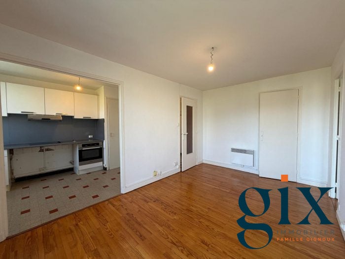 Flat Rue Menon in Grenoble