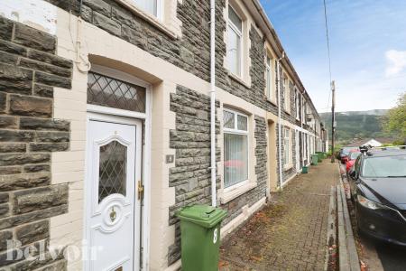 House Llwynmadoc Street in Pontypridd
