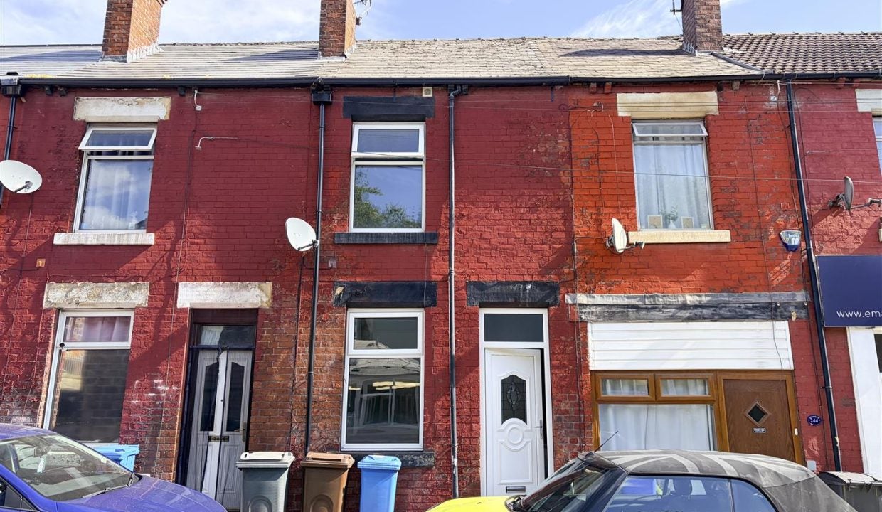 House Haywood Lane in Sheffield