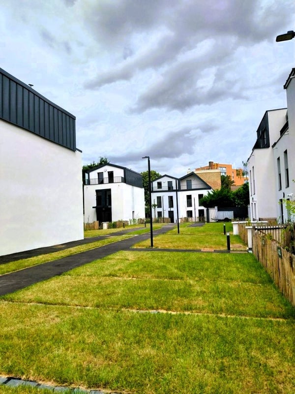 House Rue des Sabinettes in Chatou