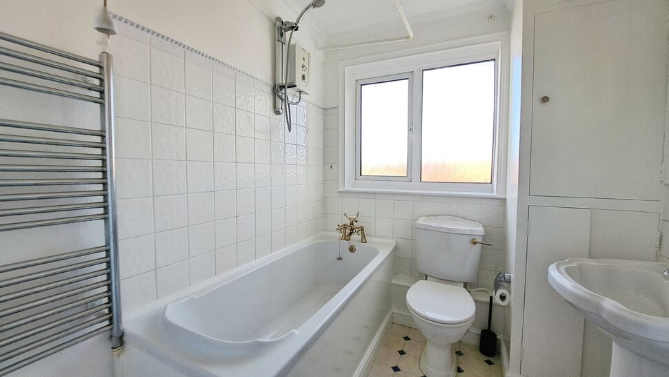 Flat Tillington Terrace in Hastings