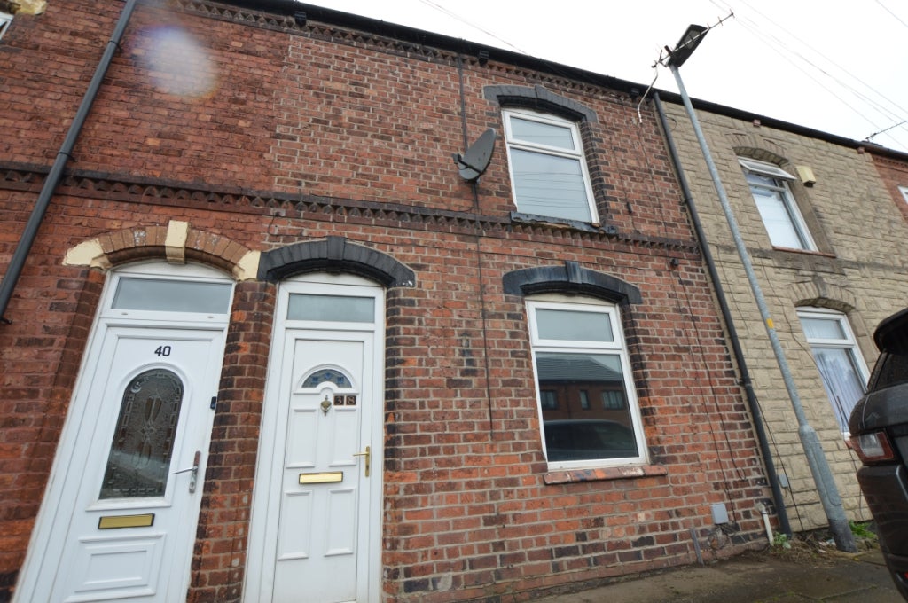 House Derby Street in Bolton