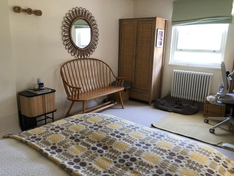 Room Lewin Road in Greater London