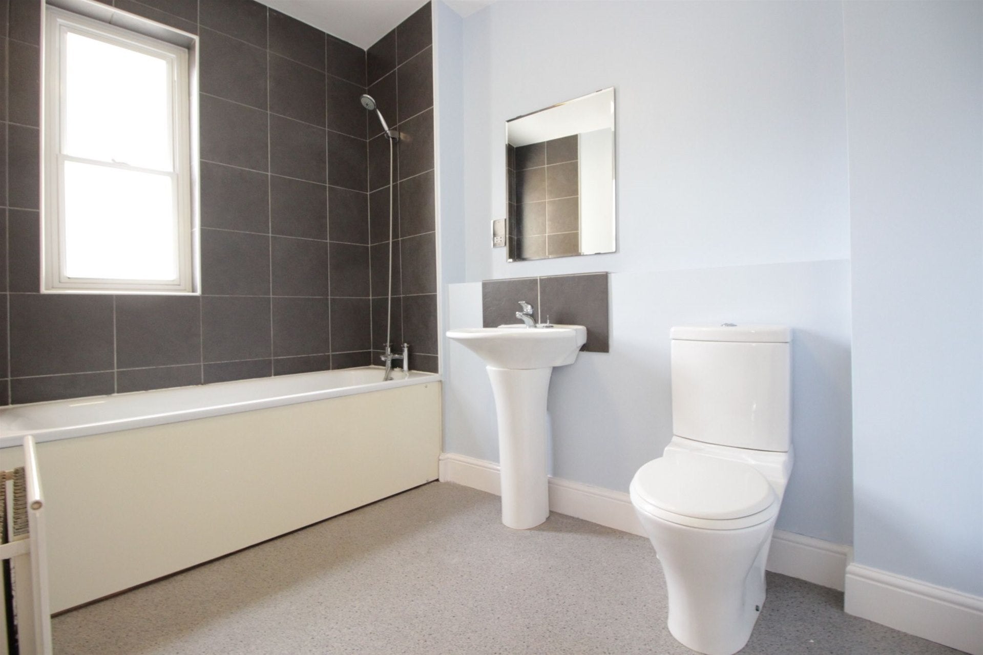 Flat Bexley High Street in Greater London