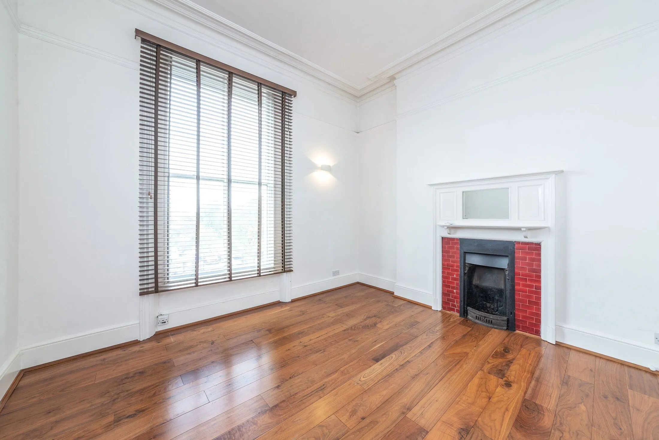 Flat Camden Mews in Greater London