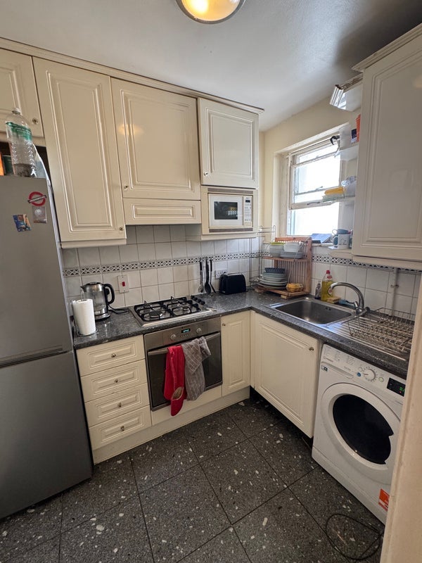 Room Belsize Park in Greater London