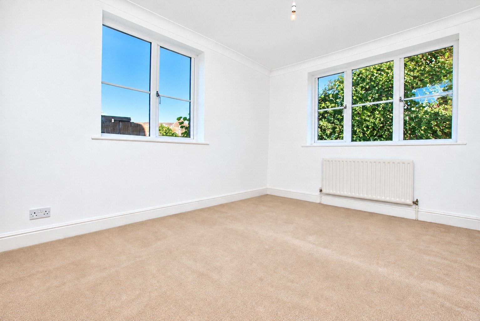 Flat Kings Road in Guildford