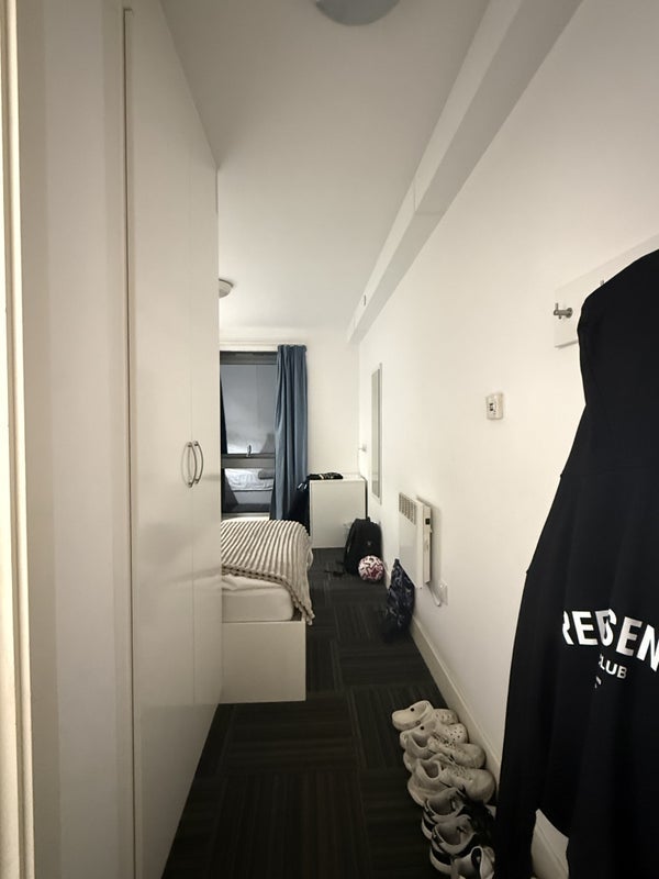 Room Moss Lane East in Manchester