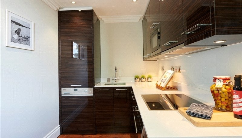 Flat Kensington Gardens Square in City of Westminster