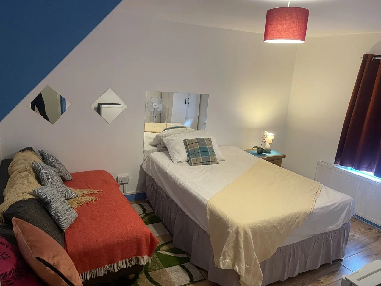 Room Salusbury Road in Greater London