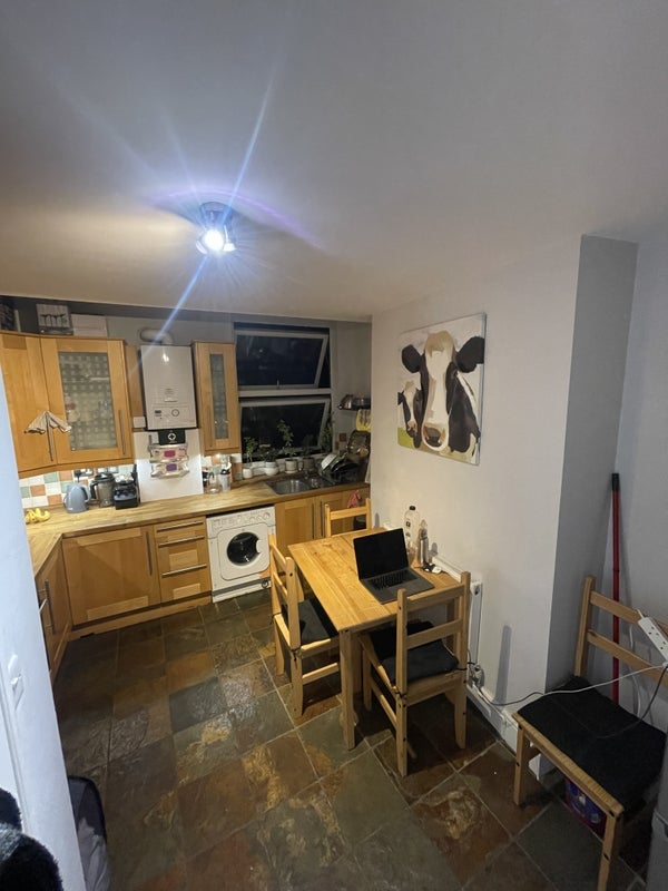 Room Handforth Road in Greater London