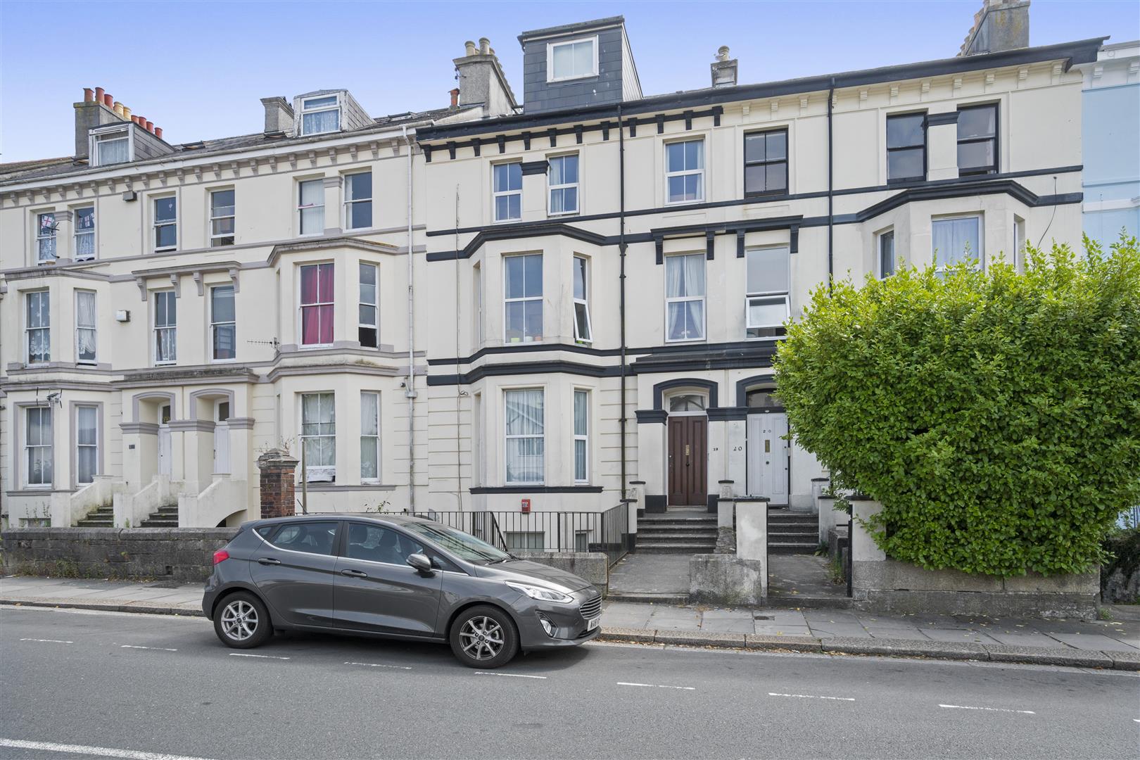Flat Ford Park Road in Plymouth