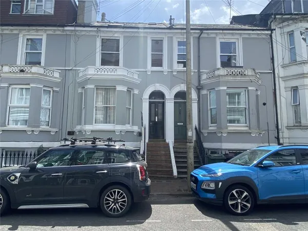 Flat Dudley Road in Tunbridge Wells
