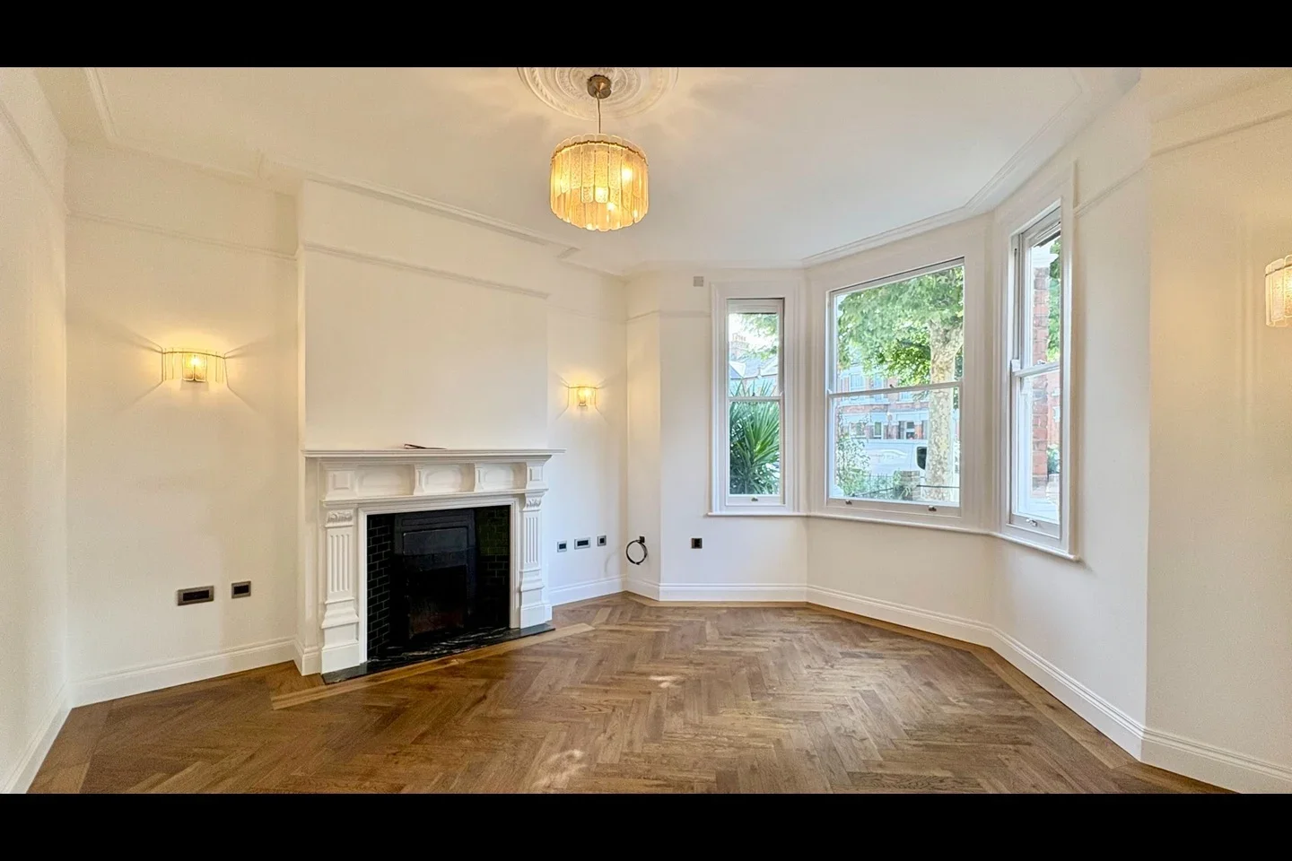 House Barlby Road in Greater London