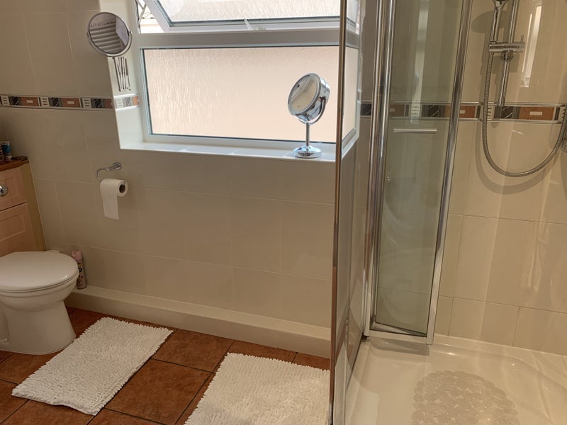 Room Clevedon Avenue in Stafford