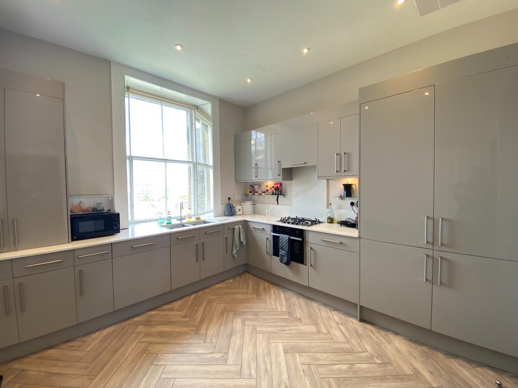 Room Leamington Terrace in City of Edinburgh