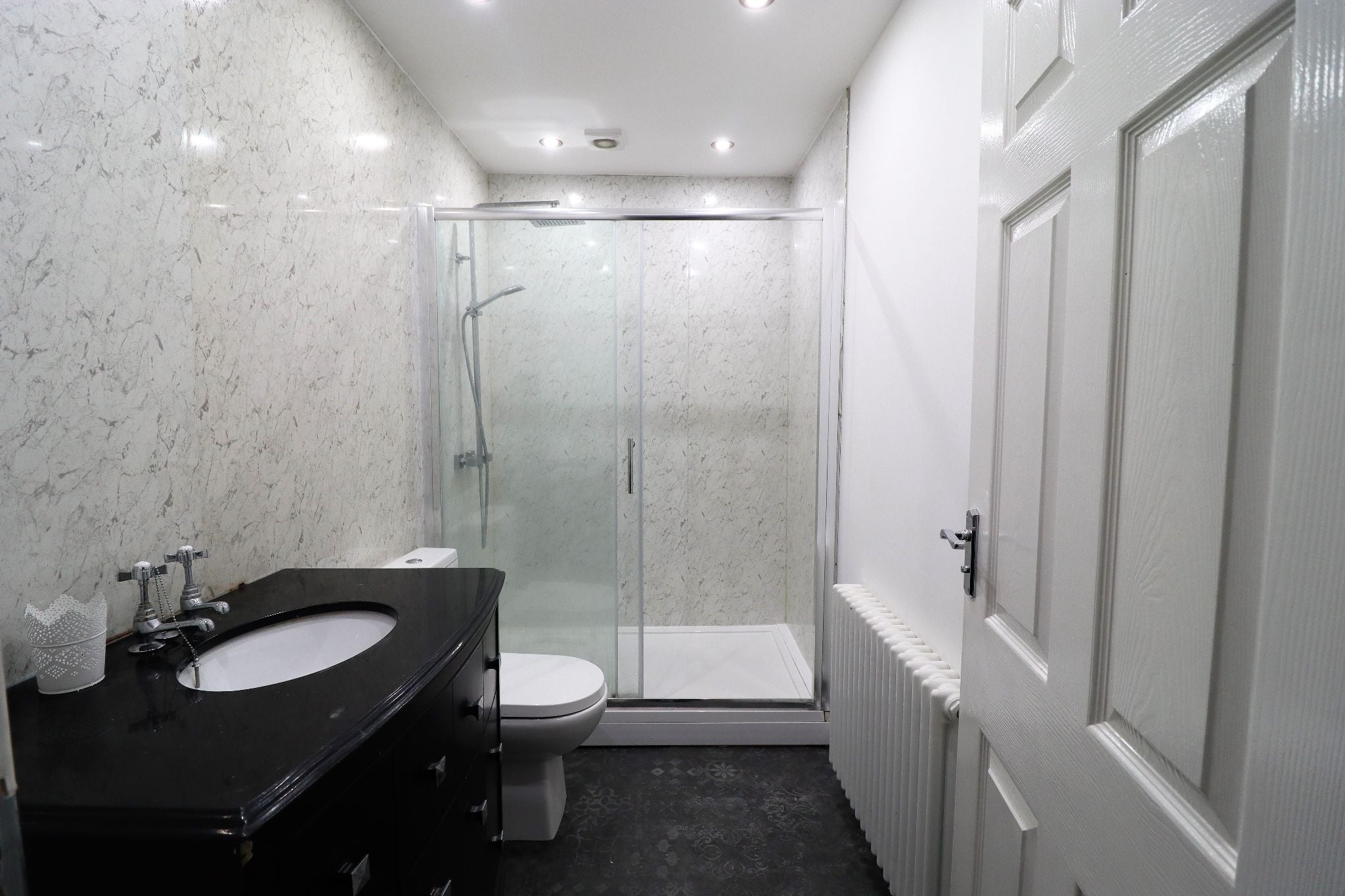 Flat James Street in Blackburn