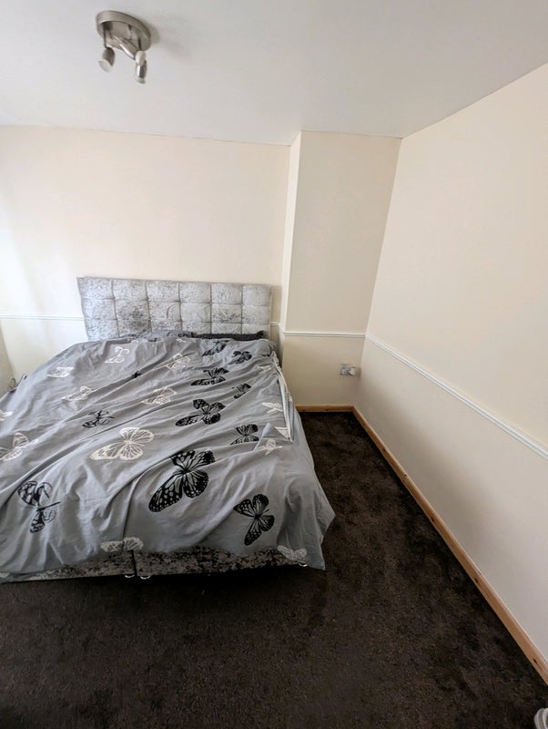 Room Worcester Road in Sandwell
