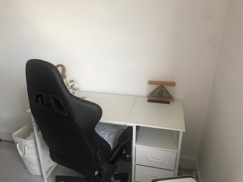 Room Boleyn Road in Greater London