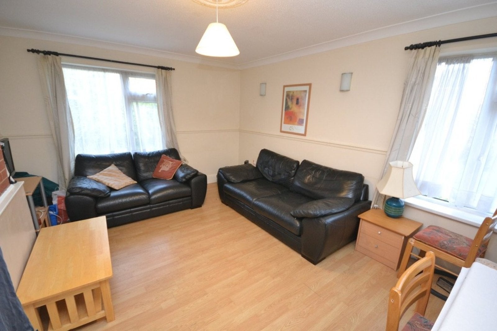Room Fleming Gardens in Nottingham