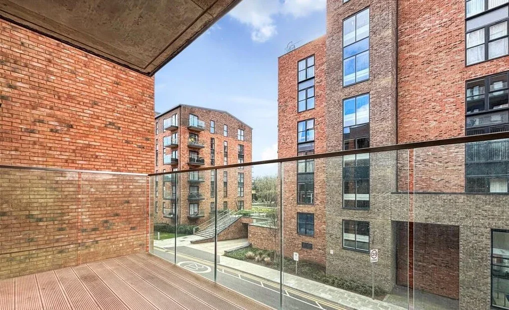 Flat William Mundy Way in Dartford