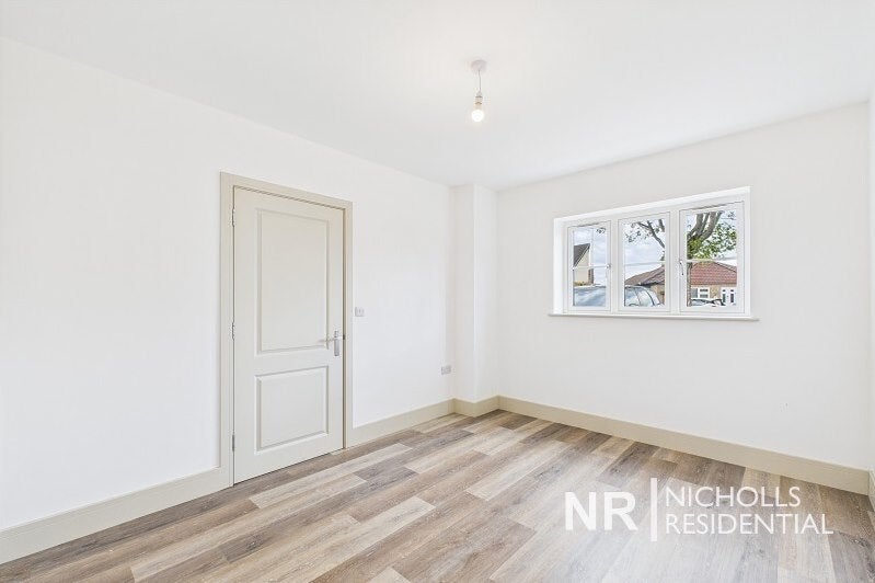 House The Rise in Epsom and Ewell