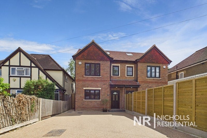 House The Rise in Epsom and Ewell