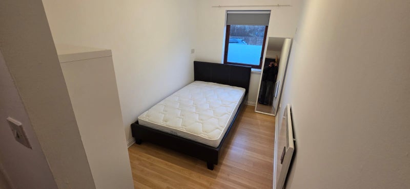 Room Kelvinhaugh Street in Glasgow