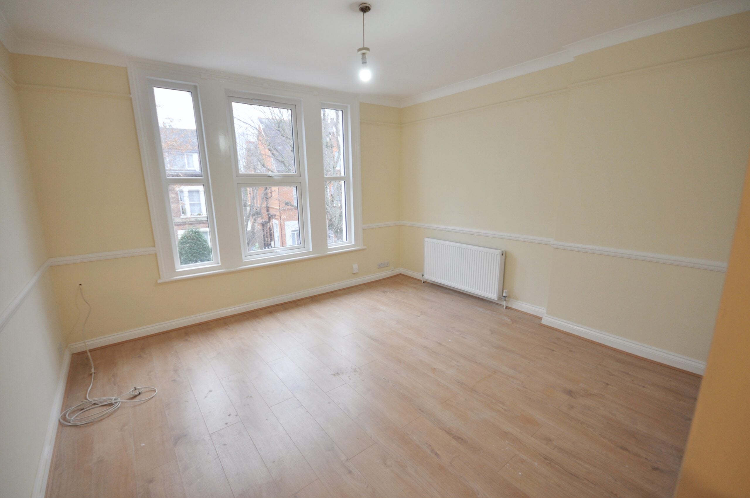 Flat The Vale in Greater London