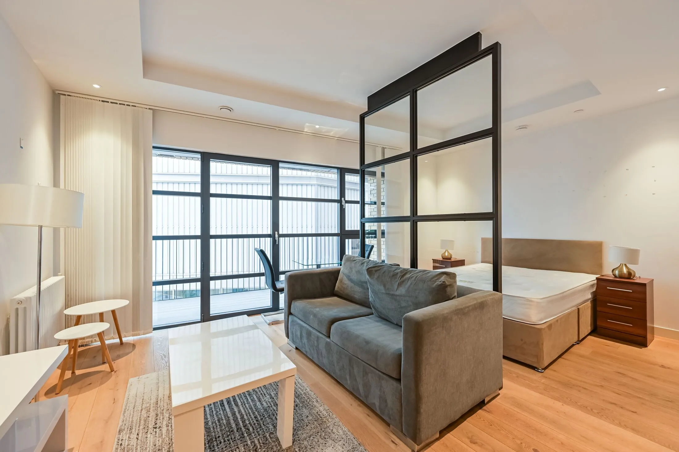 Flat Lyell Street in Greater London