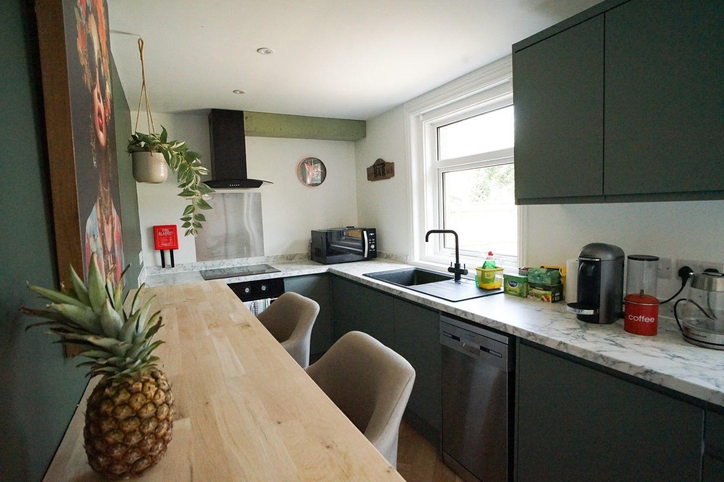Room Khyber Road in Poole