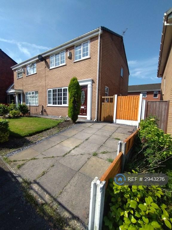 House Bleakledge Grove in Hindley