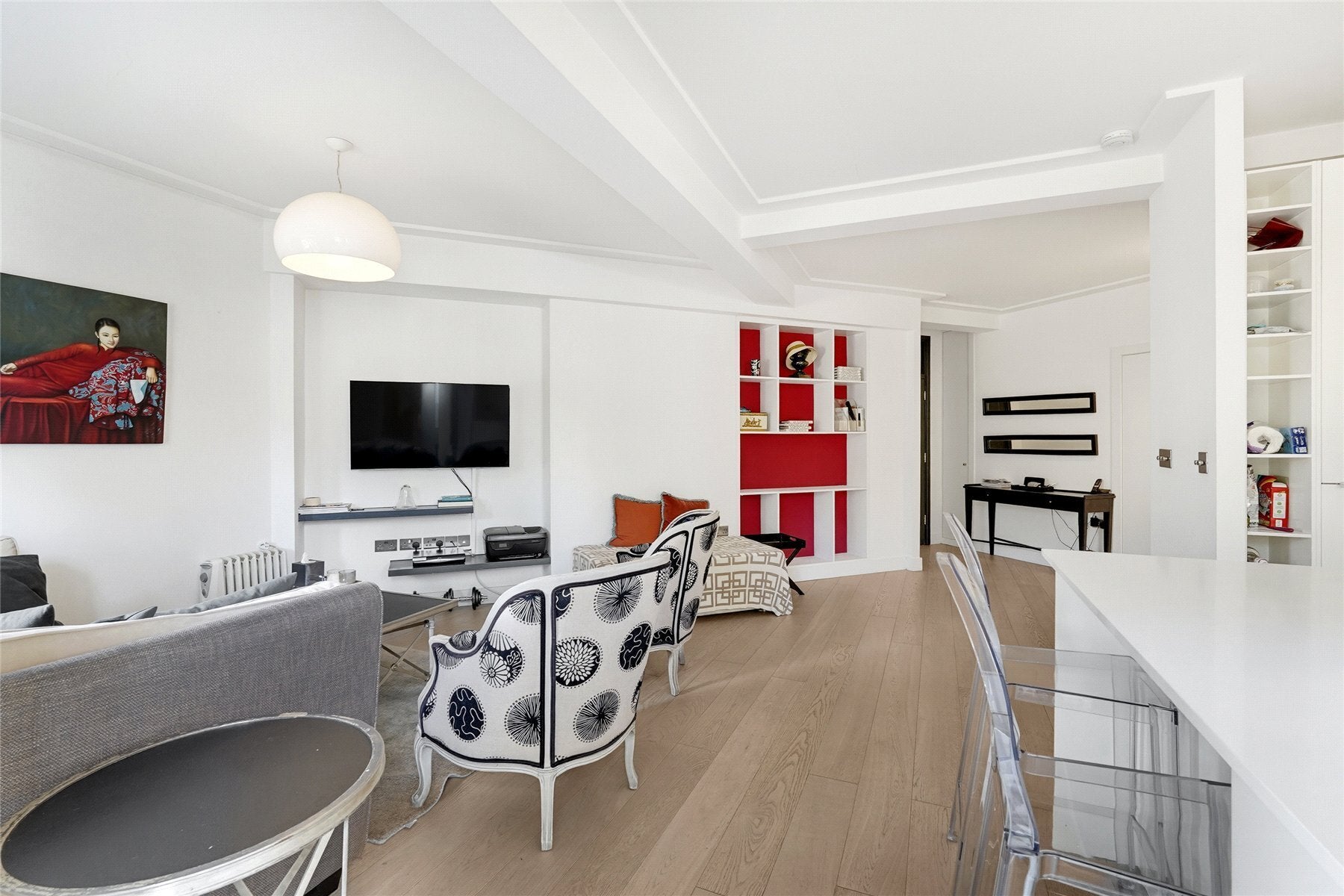 Flat Walpole Street in Greater London