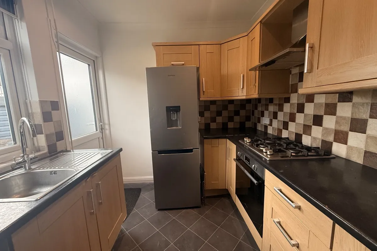 Flat Trevellance Way in Watford