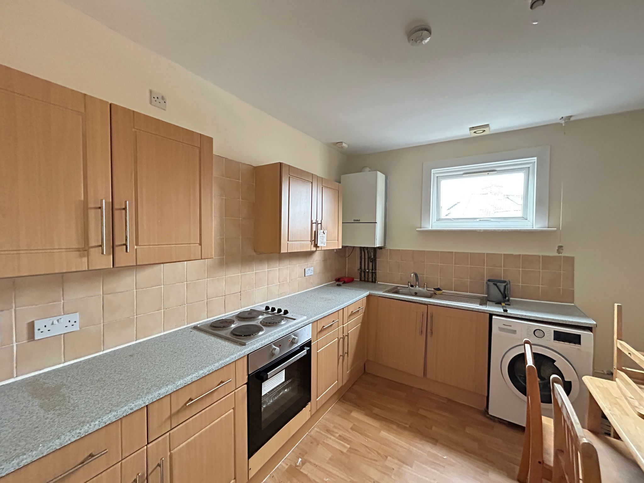 Flat Salmons Road in Greater London