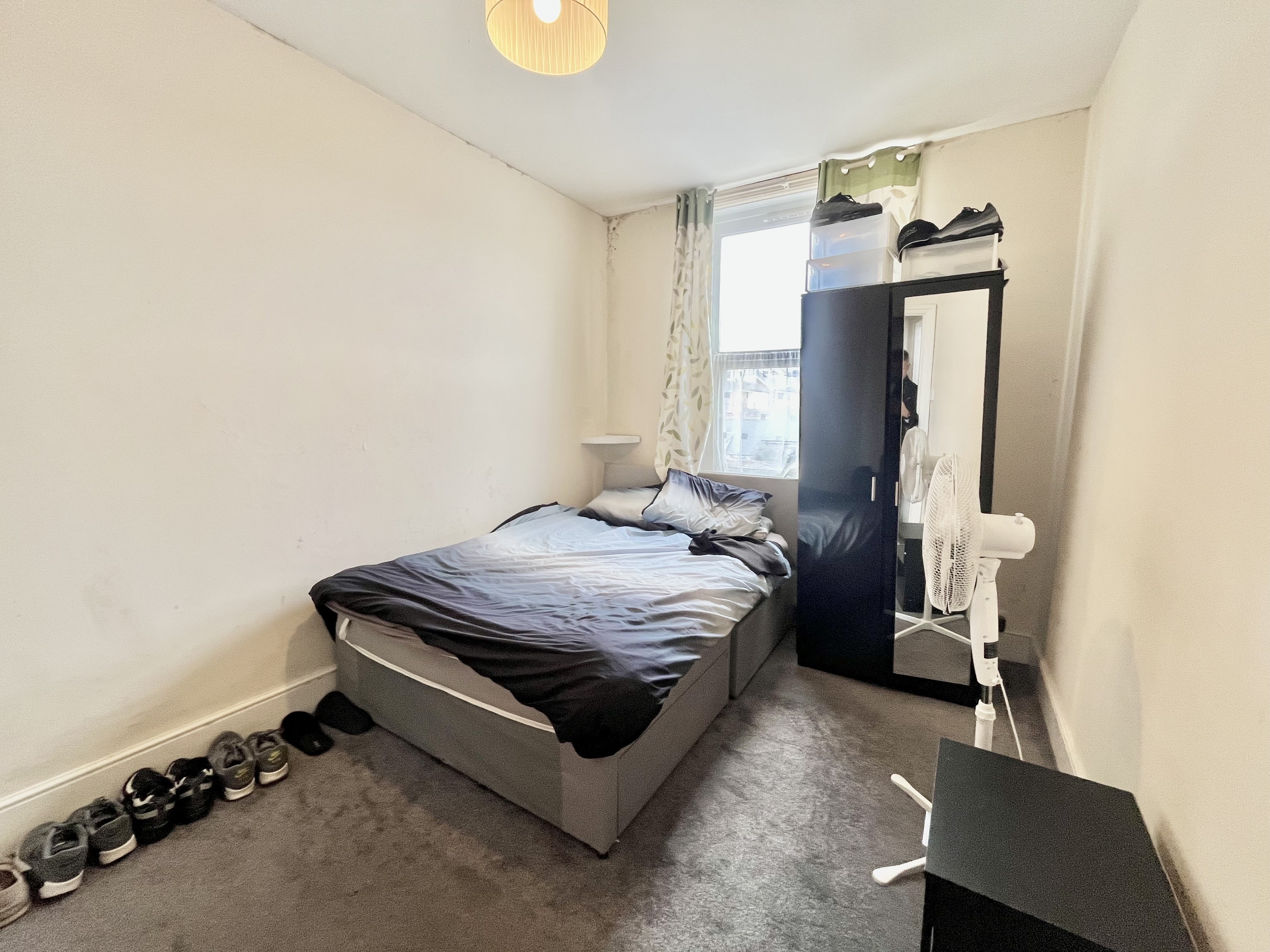 Flat Abbotsbury Road in Weymouth