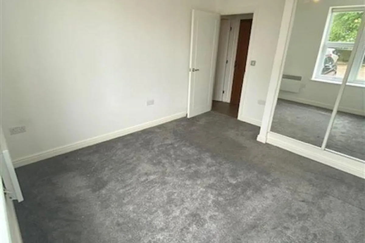 Flat Woodside Park in Rugby